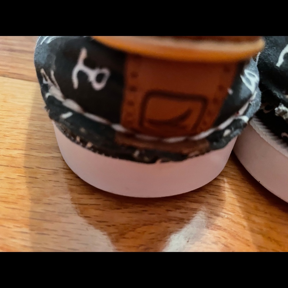 Sperry red white and blue boat shoes size 8.5 - Picture 5 of 7